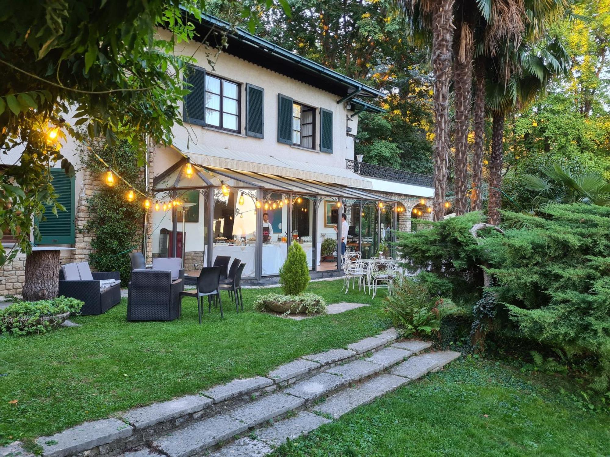 Wonderful Villa Between Como And Milano Sirtori Экстерьер фото